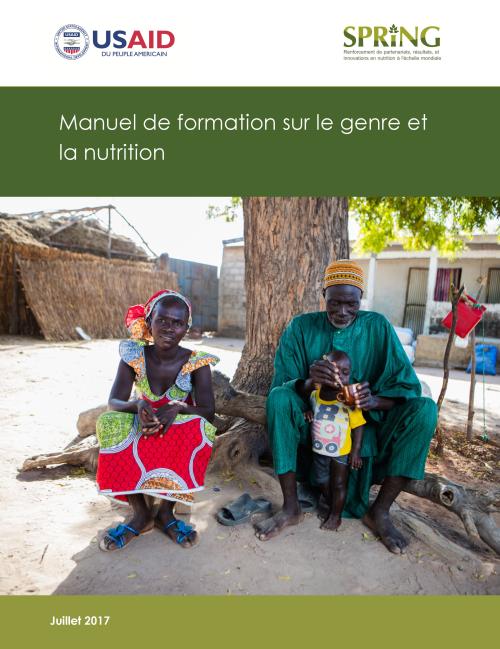 Photo de couverture: Abdou Dramé, chef de village, entrain de donner à manger à son fils en compagnie de son épouse, Ndèye Sakho. Thiaré (Kaolack).